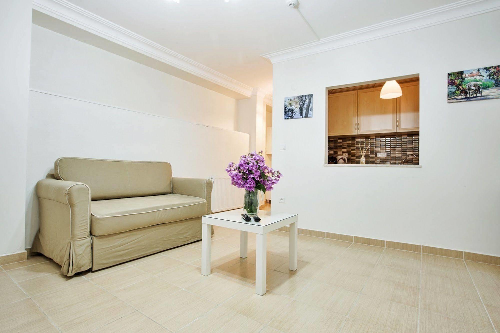 Buyukada Apart Hotel - Sehbal Adalar Bagian luar foto