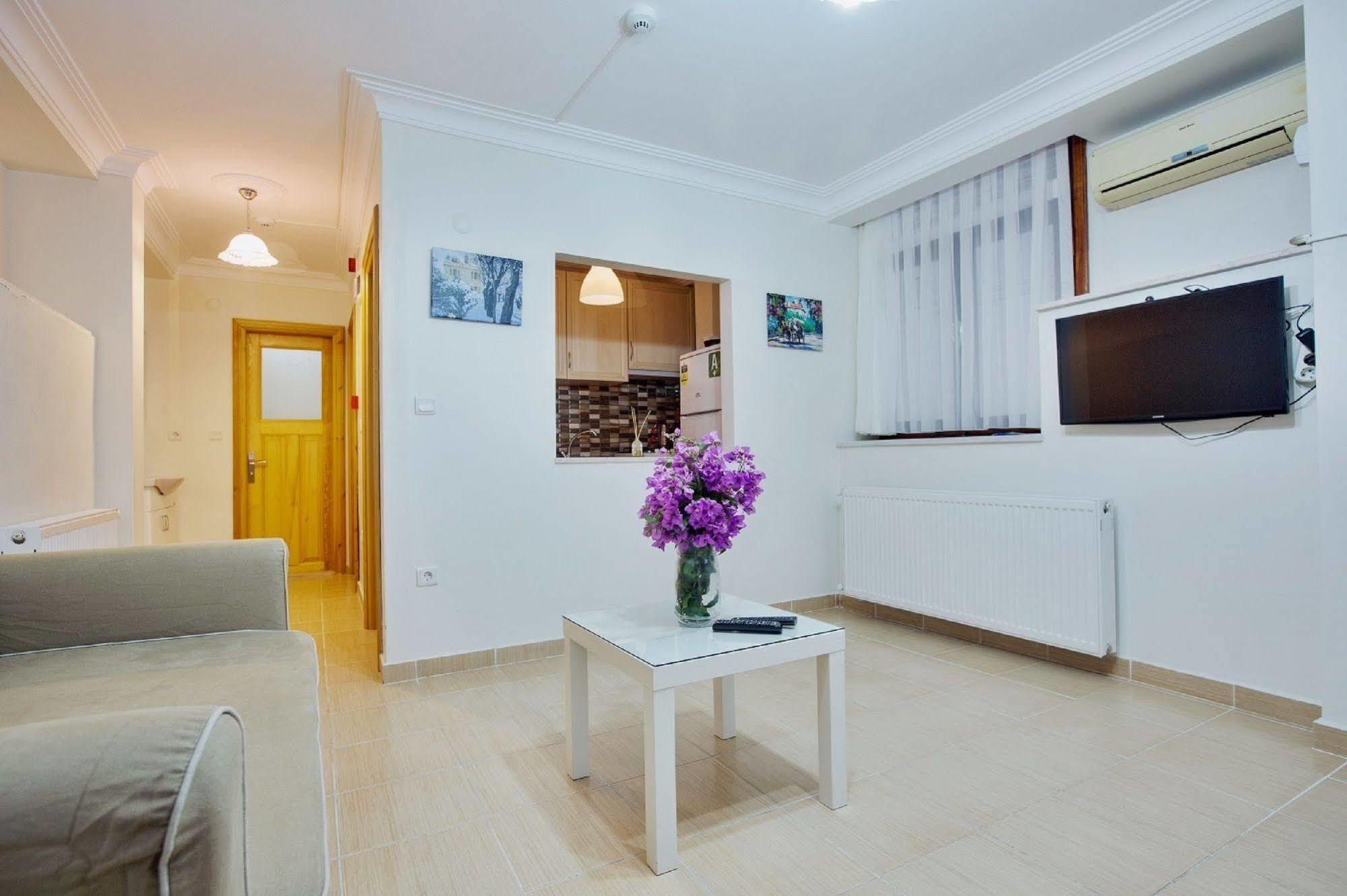Buyukada Apart Hotel - Sehbal Adalar Bagian luar foto