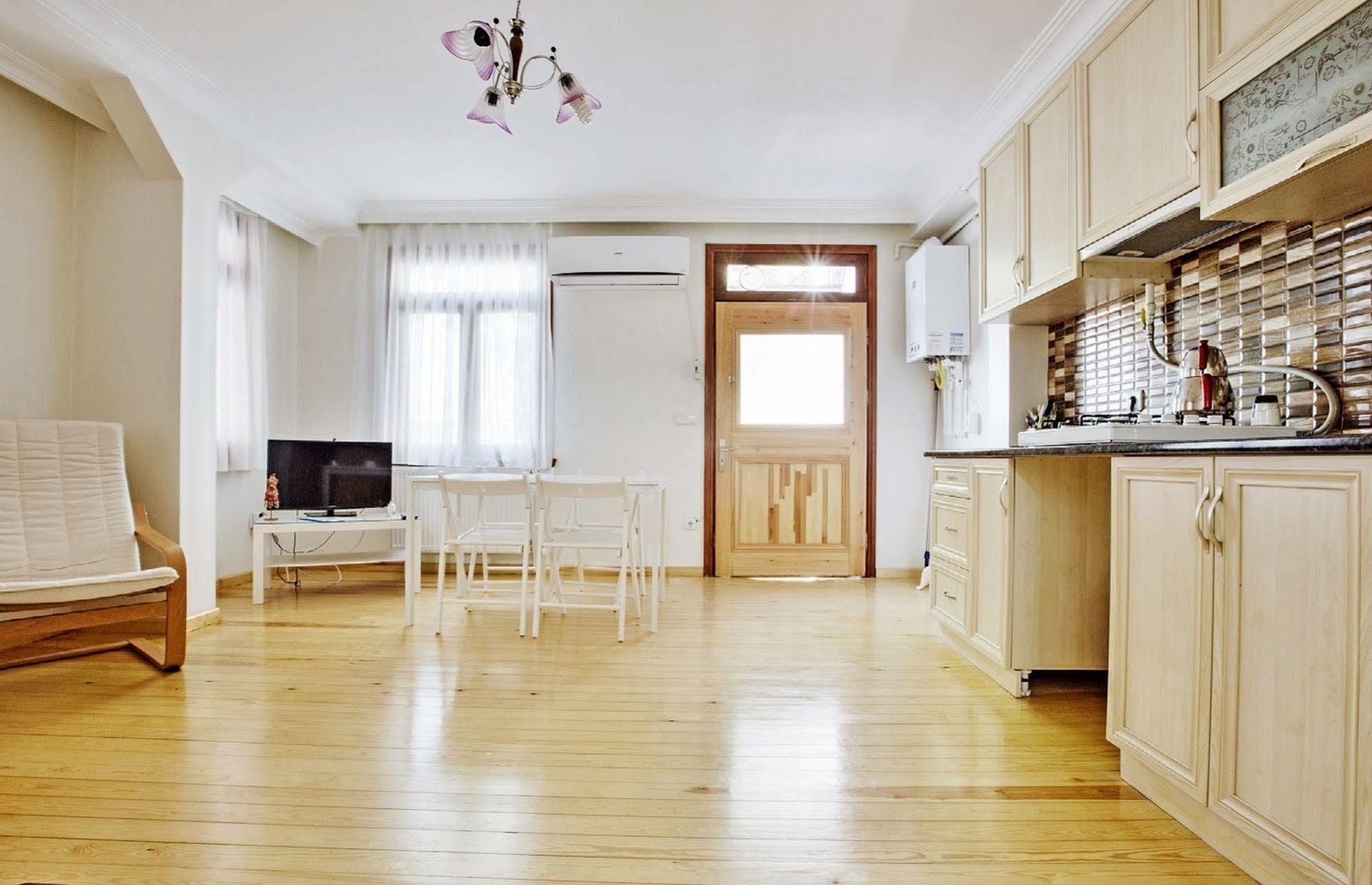 Buyukada Apart Hotel - Sehbal Adalar Bagian luar foto